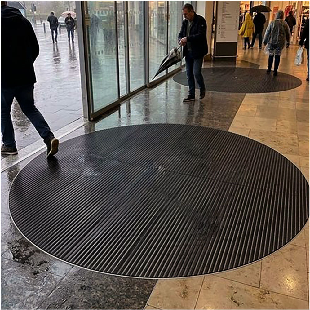 Фигурные грязезащитные алюминиевые модули «ПластФактор»