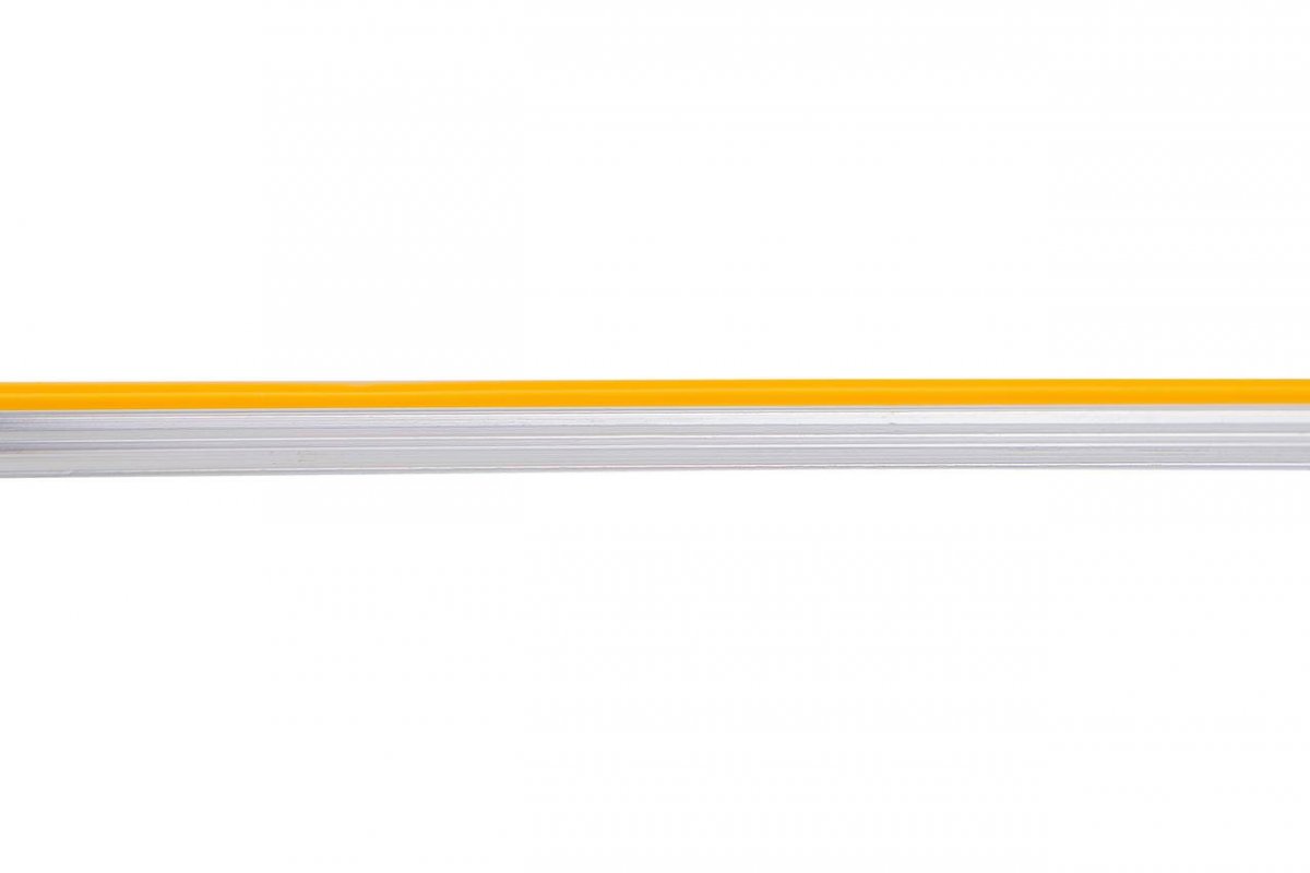 Тактильная лента угловая в алюминиевом профиле противоскользящая с флуоресцентной лентой